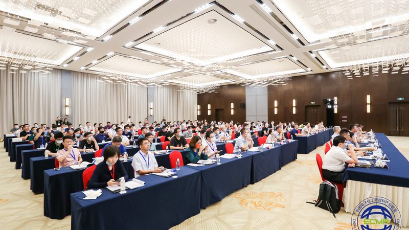 有机化工原料定制加工：揭秘来样定制背后的技术奥秘**